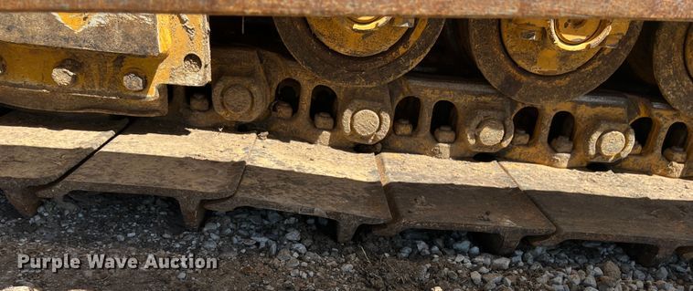 image for item DJ7650 2013 John Deere 850K  dozer