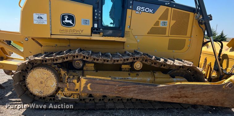 image for item DJ7650 2013 John Deere 850K  dozer