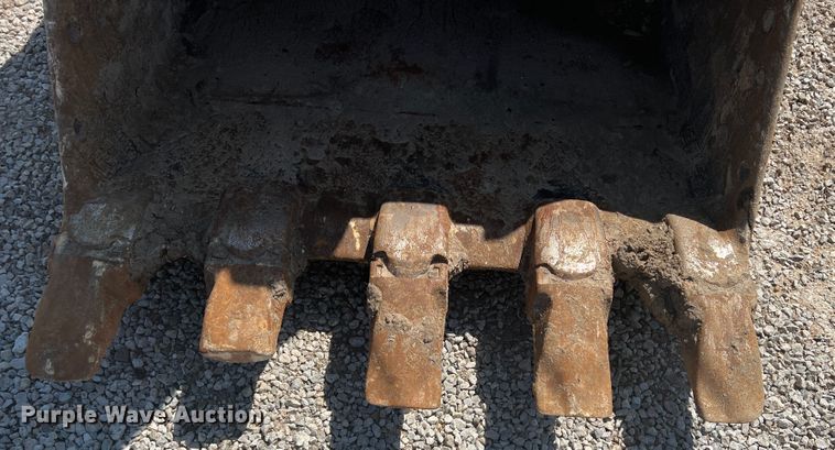 image for item DJ7651 2010 John Deere 350D LC  excavator