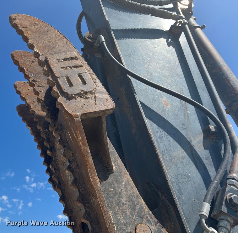 image for item DJ7651 2010 John Deere 350D LC  excavator