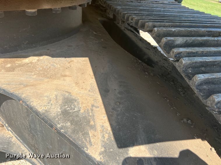 image for item DJ7651 2010 John Deere 350D LC  excavator