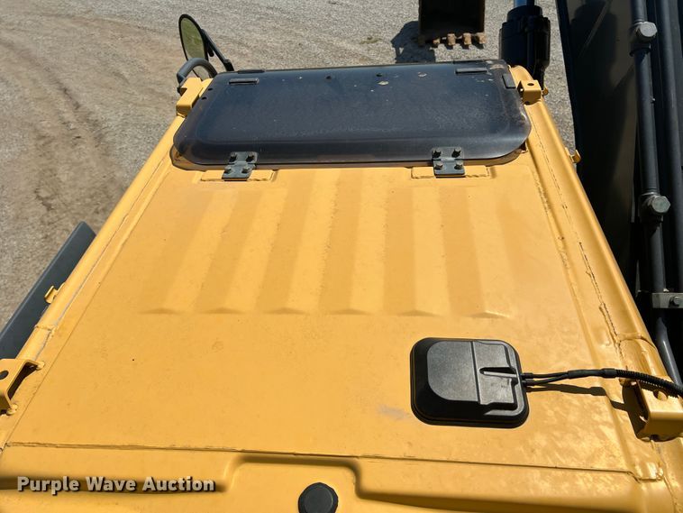 image for item DJ7651 2010 John Deere 350D LC  excavator