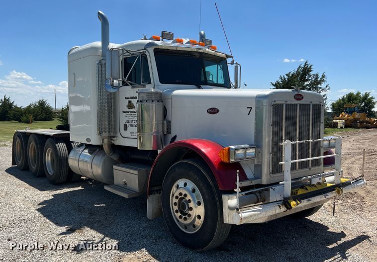image for item DJ7652 1996 Peterbilt 379  semi truck
