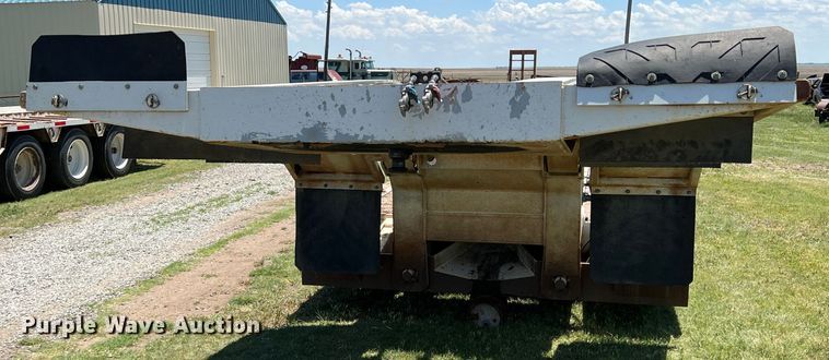 image for item DJ7655 2014 Nuttall 351 HD  lowboy equipment trailer