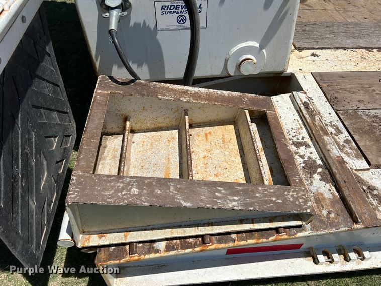 image for item DJ7655 2014 Nuttall 351 HD  lowboy equipment trailer