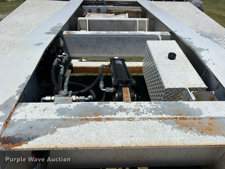 image for item DJ7655 2014 Nuttall 351 HD  lowboy equipment trailer