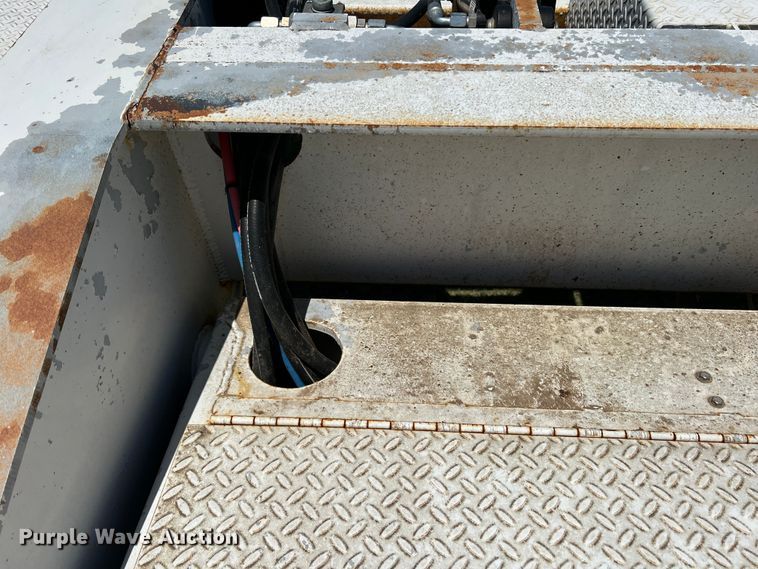 image for item DJ7655 2014 Nuttall 351 HD  lowboy equipment trailer