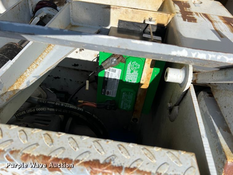 image for item DJ7655 2014 Nuttall 351 HD  lowboy equipment trailer