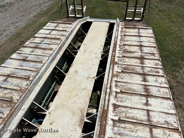 image for item DJ7655 2014 Nuttall 351 HD  lowboy equipment trailer