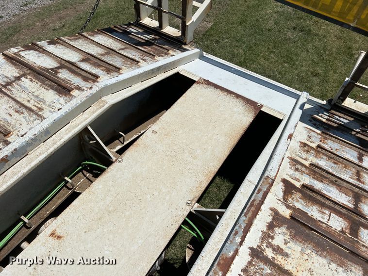 image for item DJ7655 2014 Nuttall 351 HD  lowboy equipment trailer