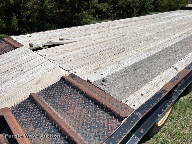 image for item DJ7656 2008 Belshe DT256  equipment trailer