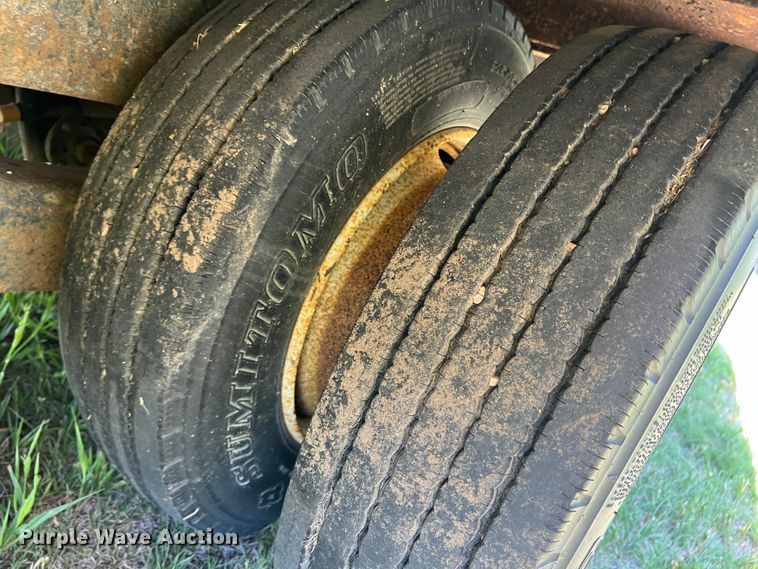 image for item DJ7656 2008 Belshe DT256  equipment trailer