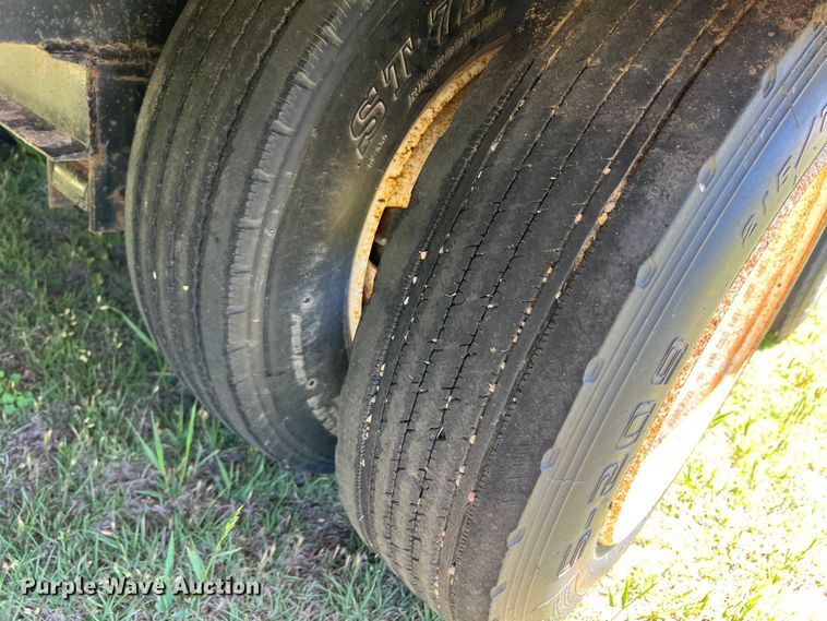 image for item DJ7656 2008 Belshe DT256  equipment trailer