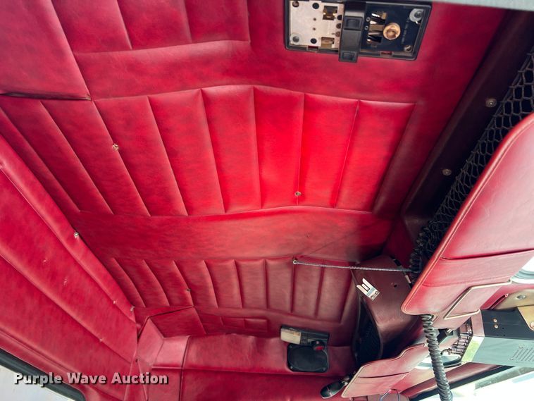 image for item DJ7657 2001 Peterbilt 378  dump truck