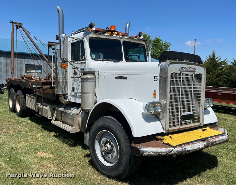 image for item DJ7658 1981 Freightliner FLC-12064-T  winch truck