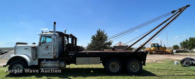 image for item DJ7658 1981 Freightliner FLC-12064-T  winch truck