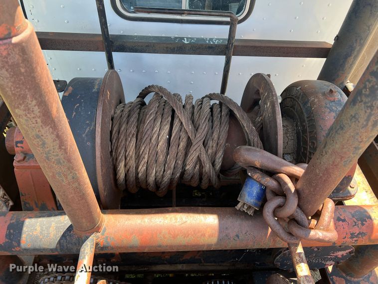 image for item DJ7658 1981 Freightliner FLC-12064-T  winch truck