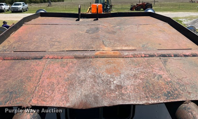 image for item DJ7658 1981 Freightliner FLC-12064-T  winch truck