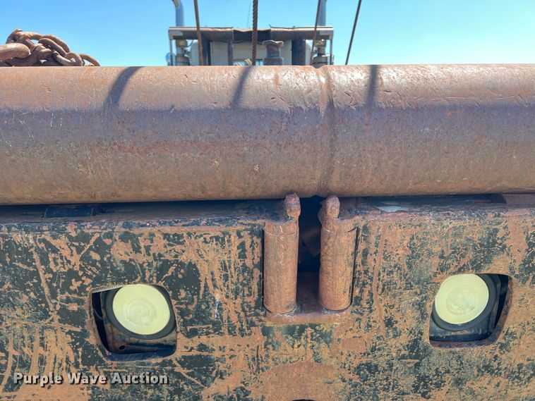 image for item DJ7658 1981 Freightliner FLC-12064-T  winch truck