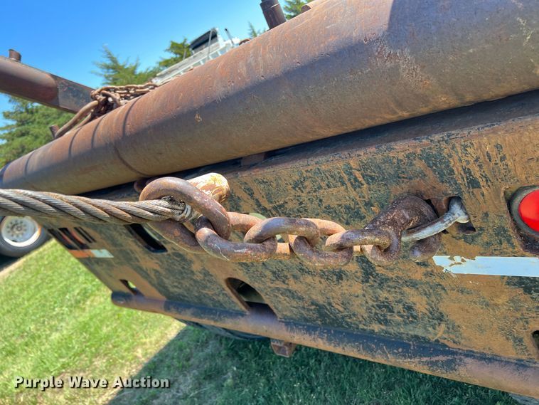 image for item DJ7658 1981 Freightliner FLC-12064-T  winch truck