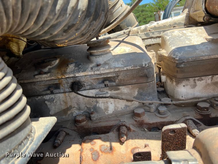 image for item DJ7658 1981 Freightliner FLC-12064-T  winch truck