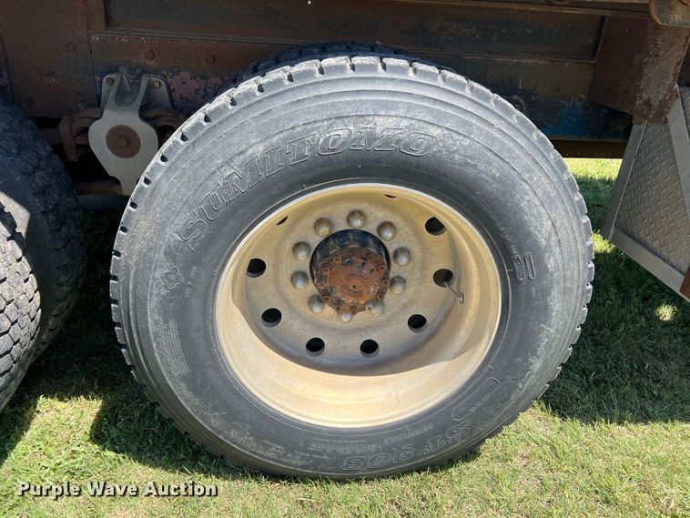 image for item DJ7658 1981 Freightliner FLC-12064-T  winch truck