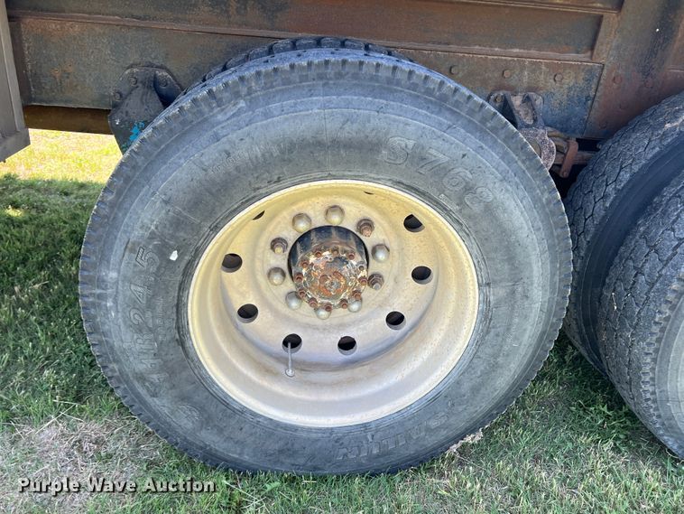 image for item DJ7658 1981 Freightliner FLC-12064-T  winch truck