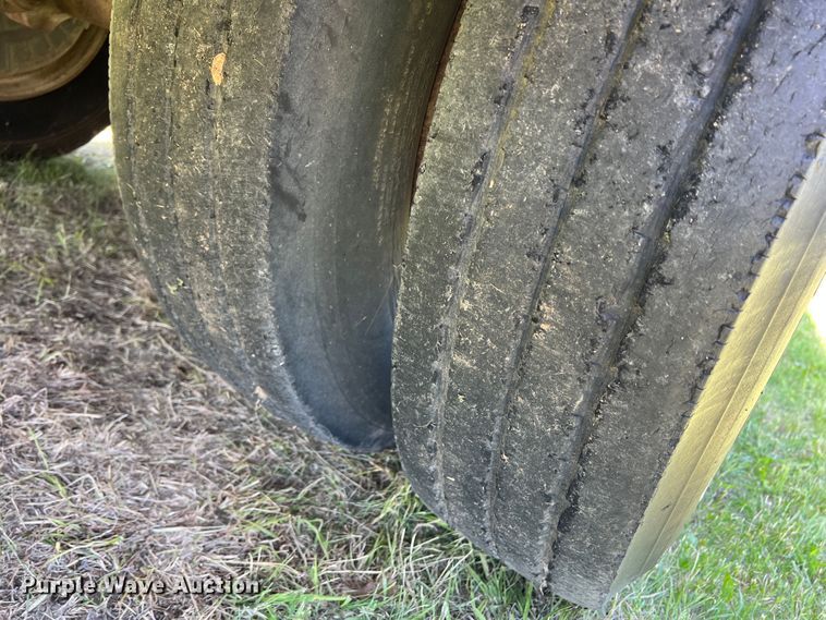 image for item DJ7659 1981 Multi Tech  drop deck equipment trailer