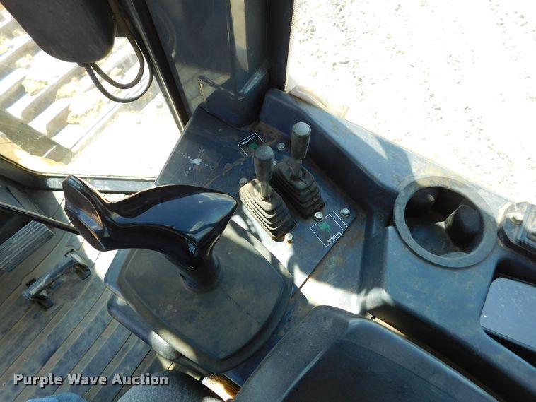 image for item DJ7661 2011 John Deere 850K WT  dozer