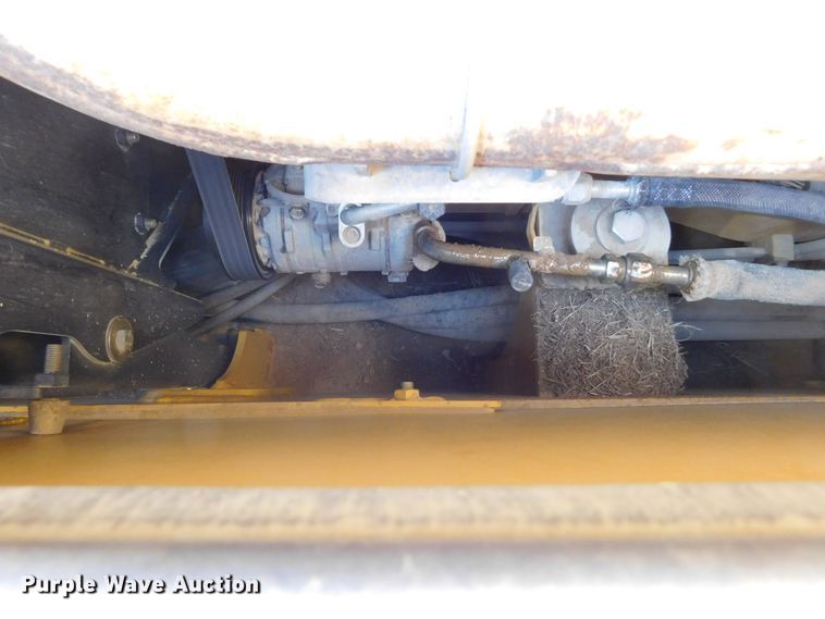 image for item DJ7661 2011 John Deere 850K WT  dozer