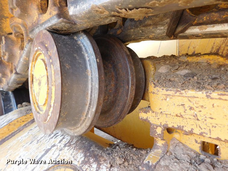 image for item DJ7661 2011 John Deere 850K WT  dozer