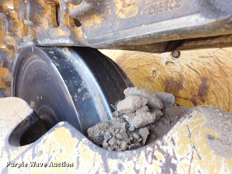 image for item DJ7661 2011 John Deere 850K WT  dozer