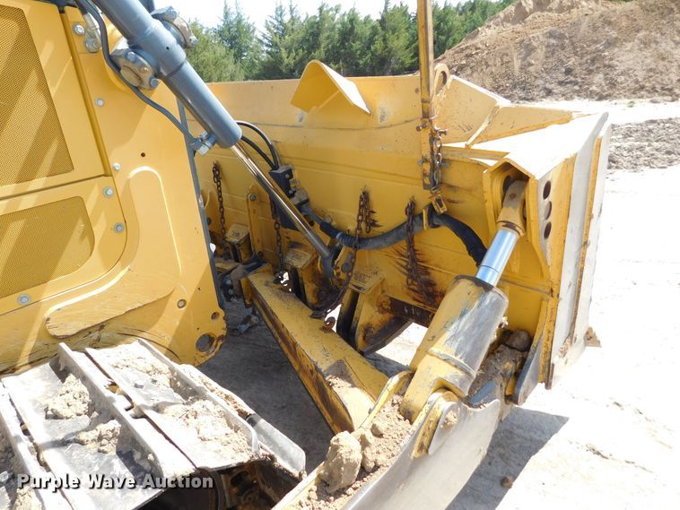 image for item DJ7661 2011 John Deere 850K WT  dozer