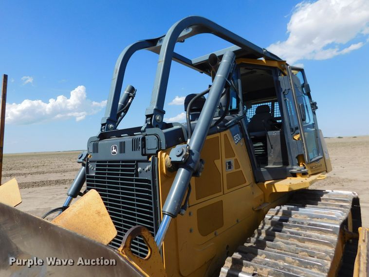 image for item DJ7661 2011 John Deere 850K WT  dozer
