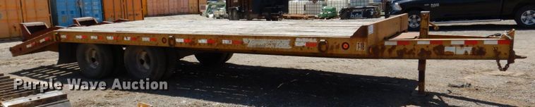 image for item DK0481 2005 Towmaster T-18  equipment trailer