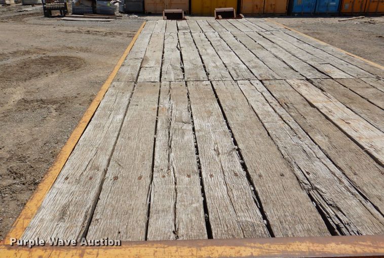 image for item DK0481 2005 Towmaster T-18  equipment trailer