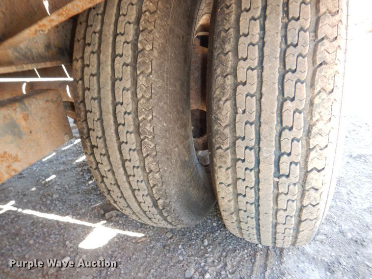 image for item DK0481 2005 Towmaster T-18  equipment trailer