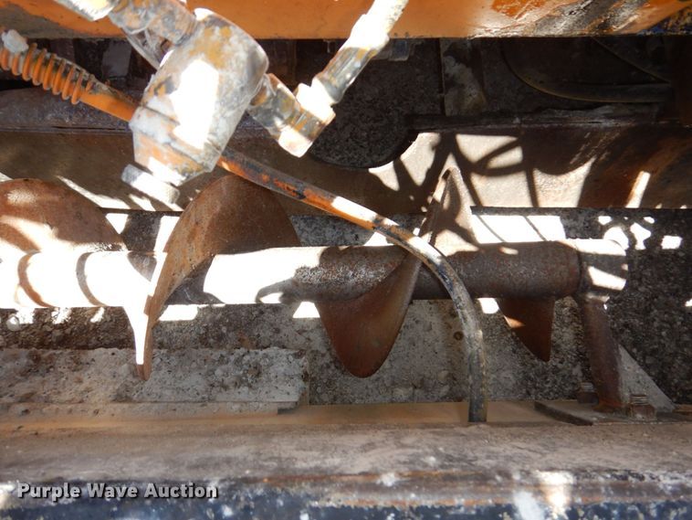 image for item DK0482 1998 Mauldin 690E  paver