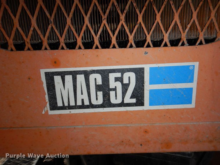 image for item DK0482 1998 Mauldin 690E  paver