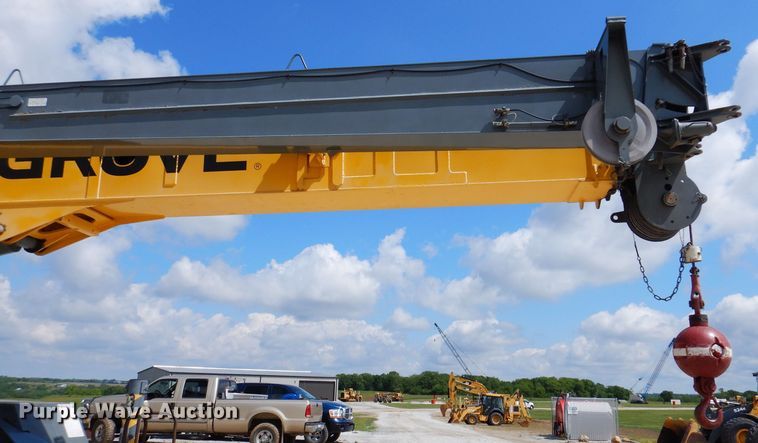 image for item DK2004 2003 Grove RT 530E  crane