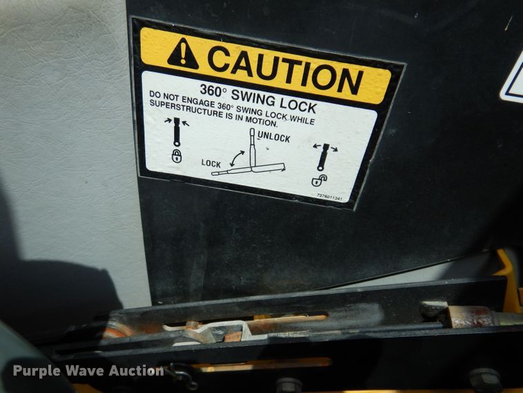 image for item DK2004 2003 Grove RT 530E  crane