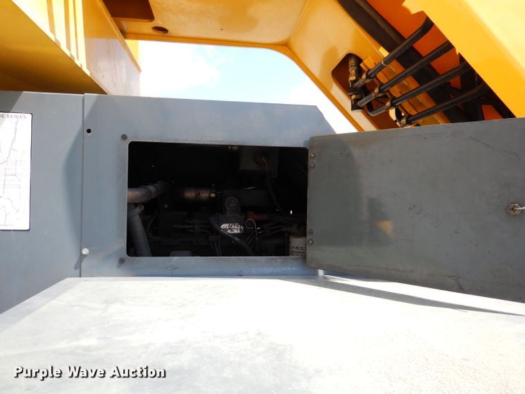 image for item DK2004 2003 Grove RT 530E  crane