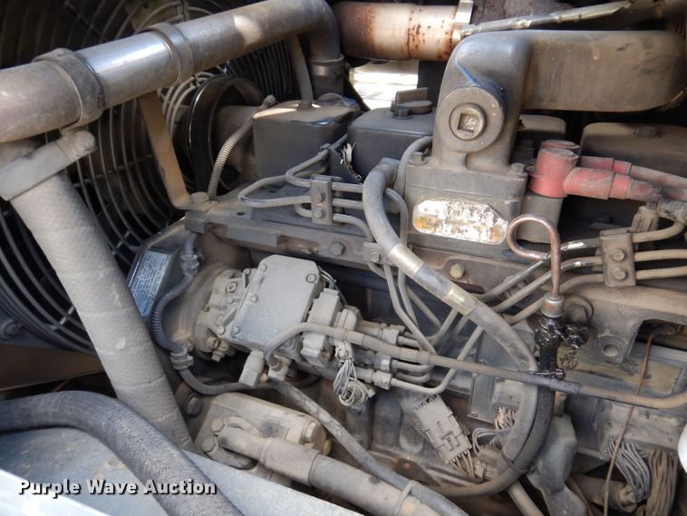 image for item DK2004 2003 Grove RT 530E  crane