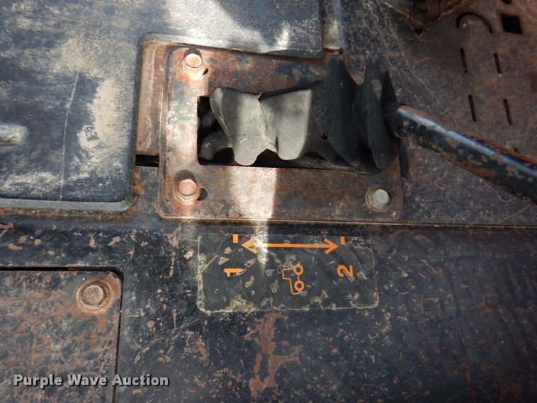 image for item DM2245 2003 Ditch Witch RT115  cable plow