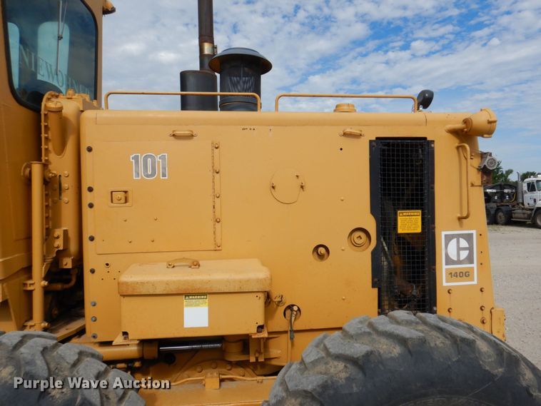 image for item DM2258 1977 Caterpillar 140G  motor grader