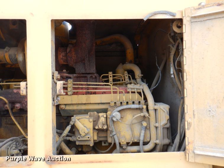 image for item DM2258 1977 Caterpillar 140G  motor grader