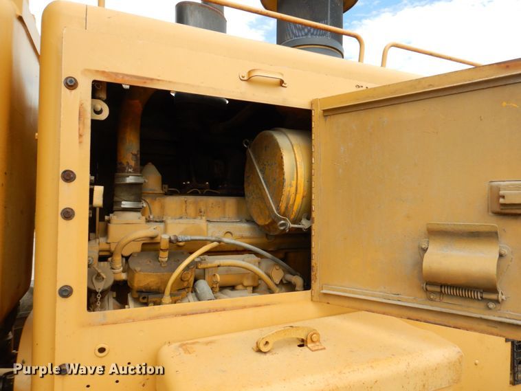 image for item DM2258 1977 Caterpillar 140G  motor grader
