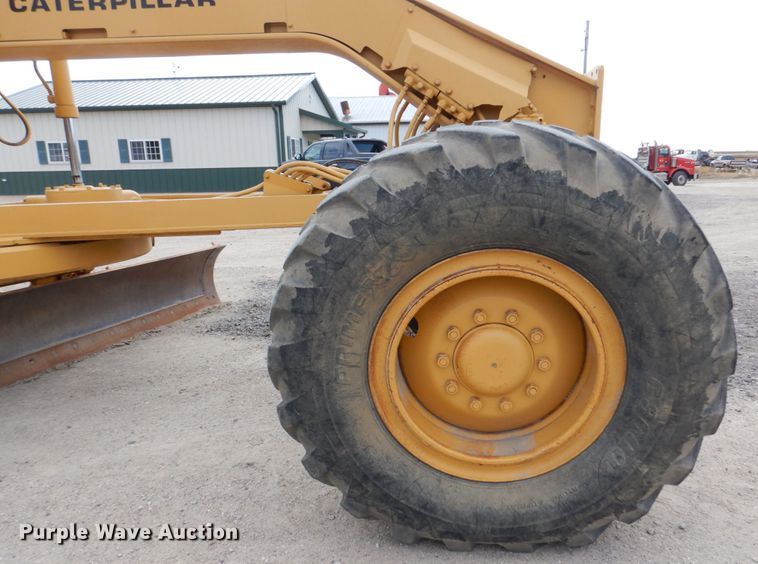 image for item DM2258 1977 Caterpillar 140G  motor grader