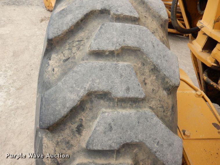 image for item DM2258 1977 Caterpillar 140G  motor grader