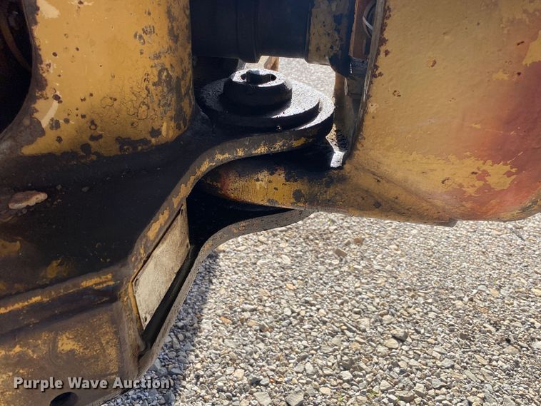 image for item DM4165 Caterpillar D400D  haul truck